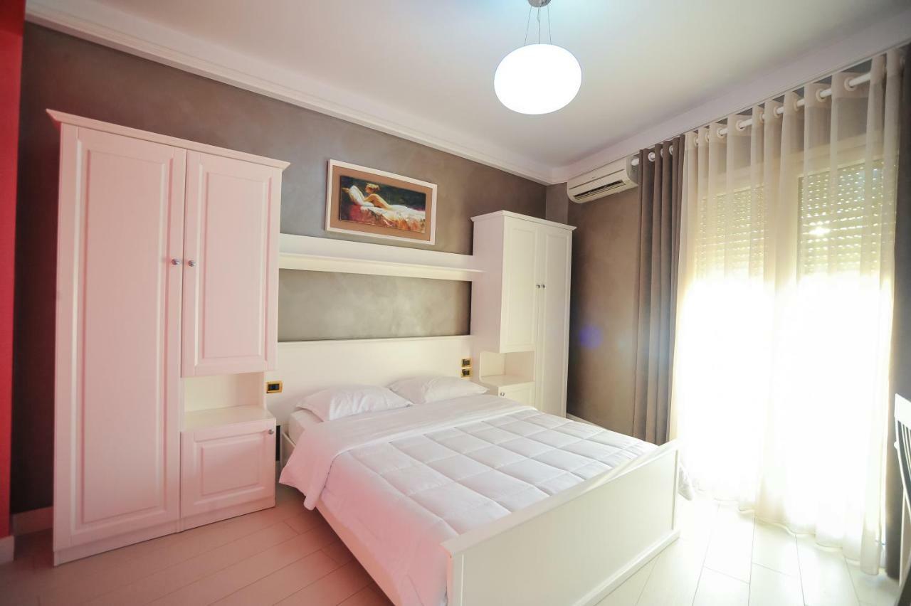 Iliria Internacional Hotel Durres Exterior photo